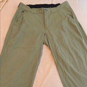 Pre-owned Duluth Trading Co Olive Nylon Hiking Pant - M (30)